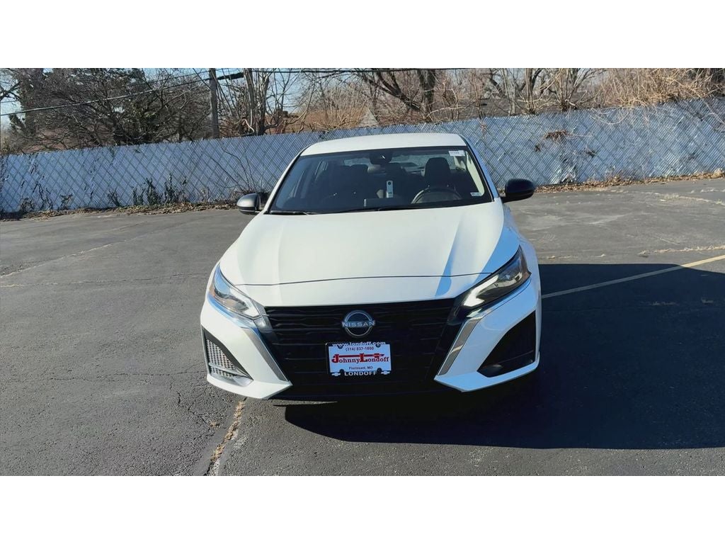 2025 Nissan Altima SV FWD