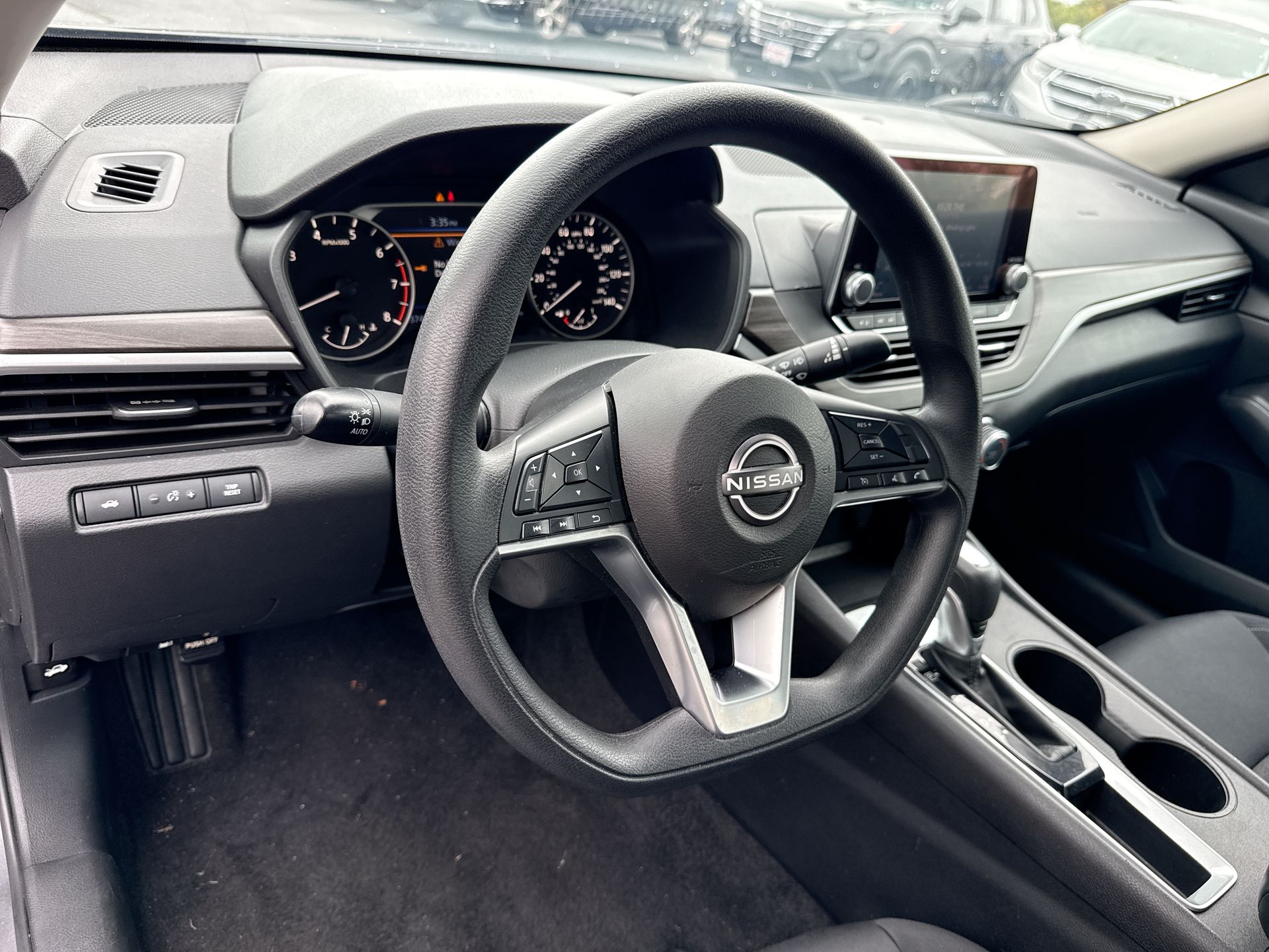 2025 Nissan Altima SV - Photo 20