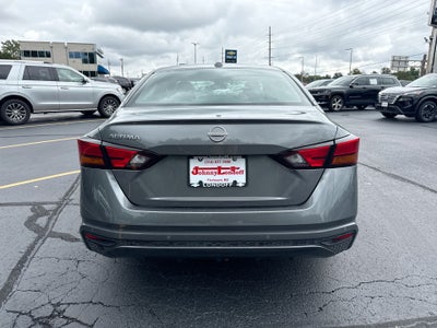 2025 Nissan Altima SV FWD