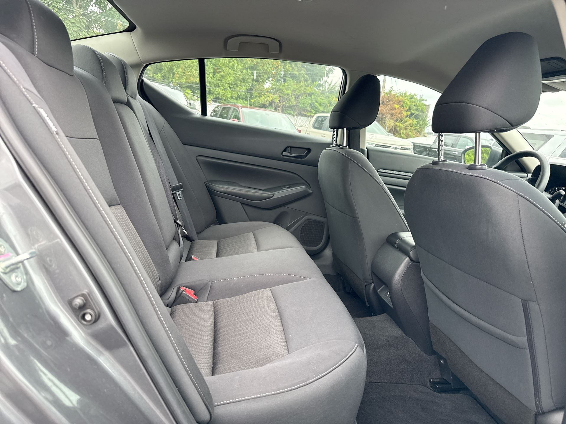 2025 Nissan Altima SV - Photo 28