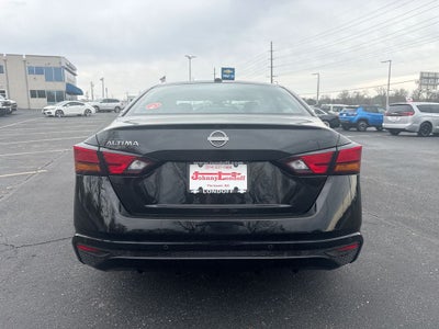2025 Nissan Altima SV FWD
