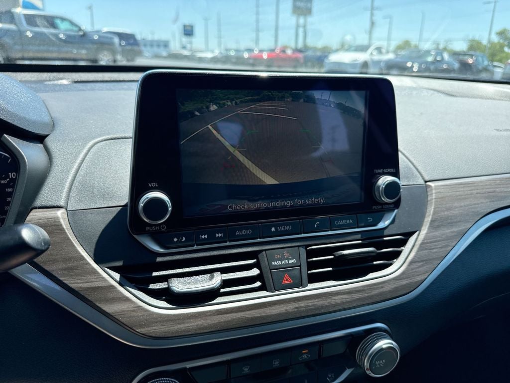2025 Nissan Altima SV FWD