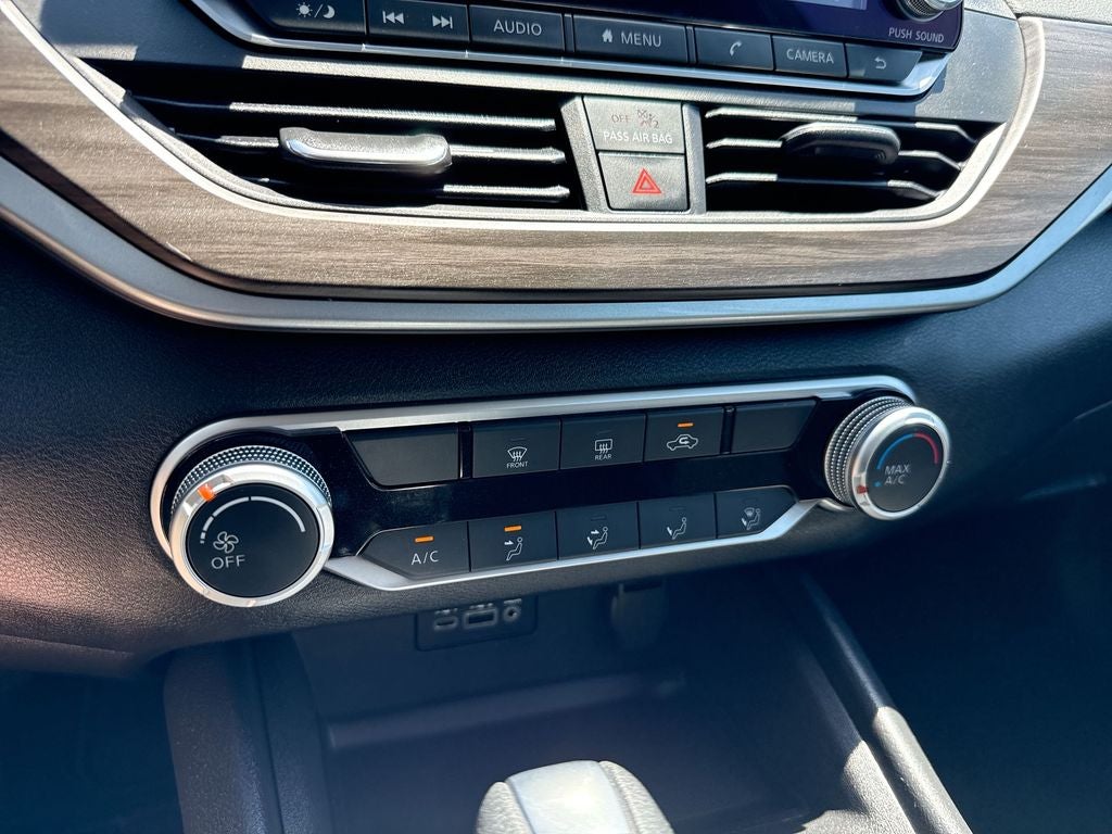 2025 Nissan Altima SV FWD
