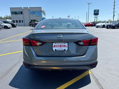 2025 Nissan Altima SV FWD