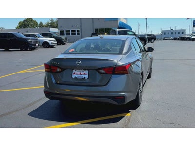 2025 Nissan Altima SV FWD