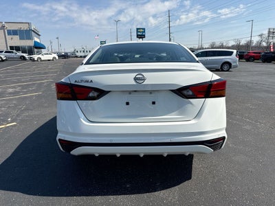 2025 Nissan Altima SV FWD