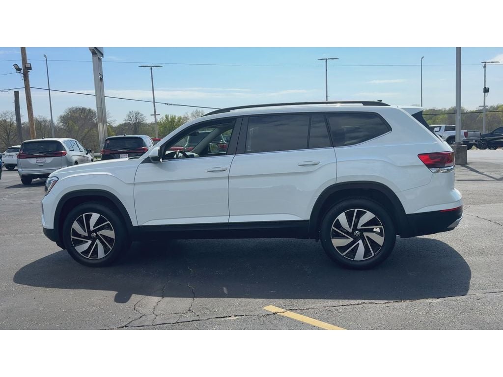 2025 Volkswagen Atlas 2.0T SE w/Technology
