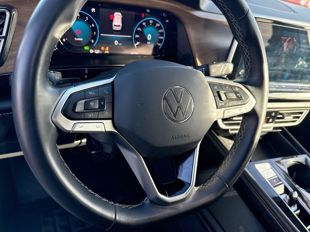 2024 Volkswagen Atlas 2.0T SE w/Technology