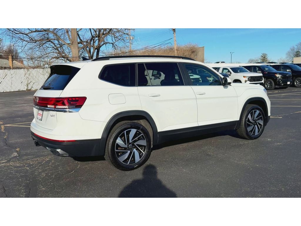 2024 Volkswagen Atlas 2.0T SE w/Technology