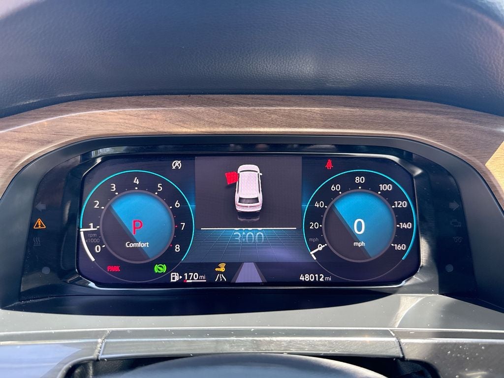 2025 Volkswagen Atlas 2.0T SE w/Technology