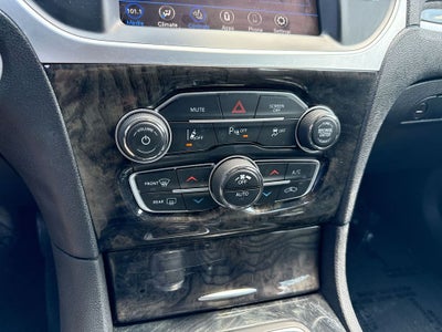 2022 Chrysler 300 Touring L
