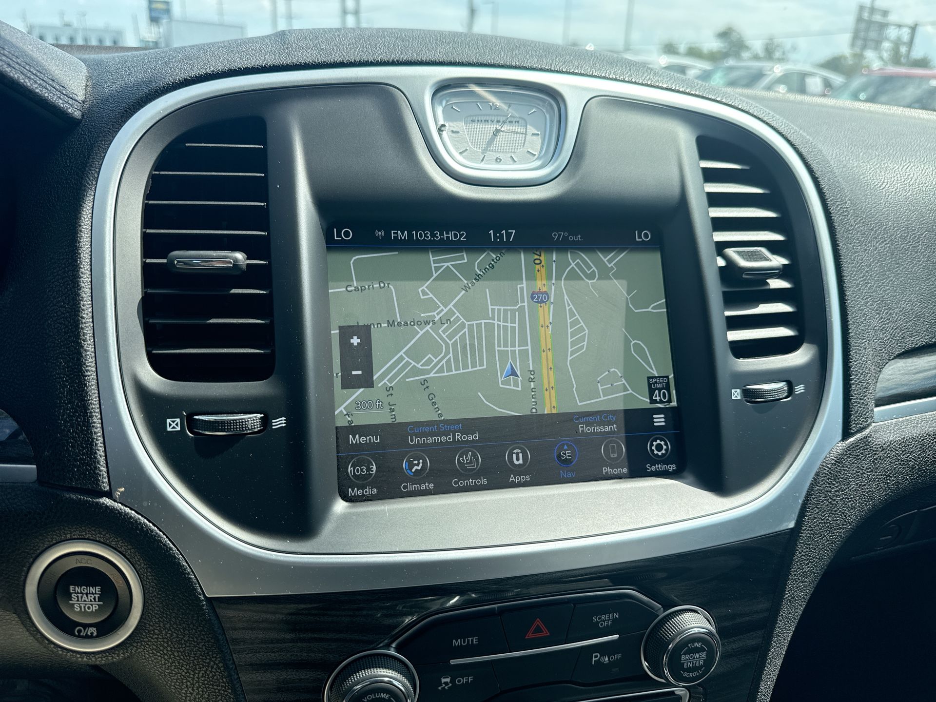 2022 Chrysler 300 Touring L