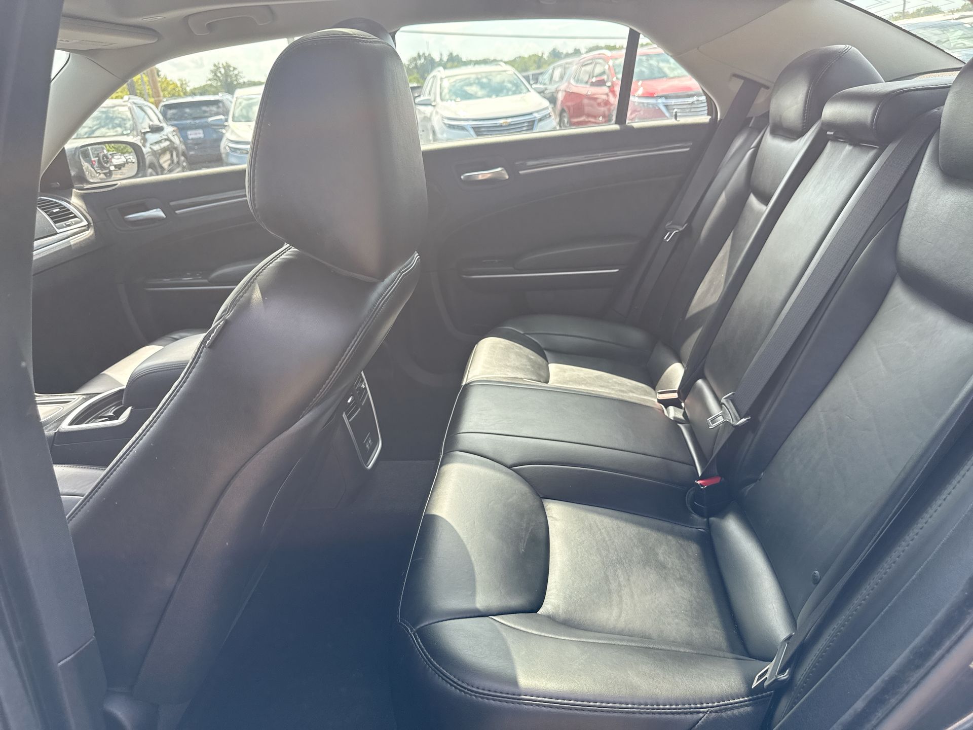 2022 Chrysler 300 Touring L
