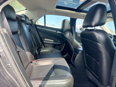 2022 Chrysler 300 Touring L