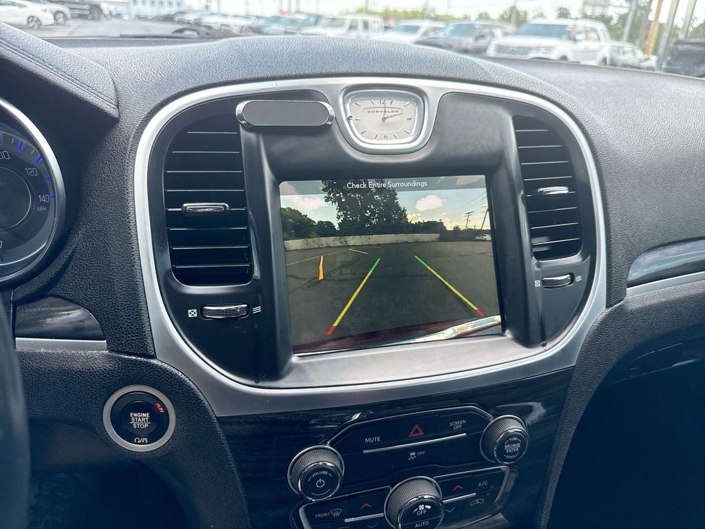 2019 Chrysler 300 Touring