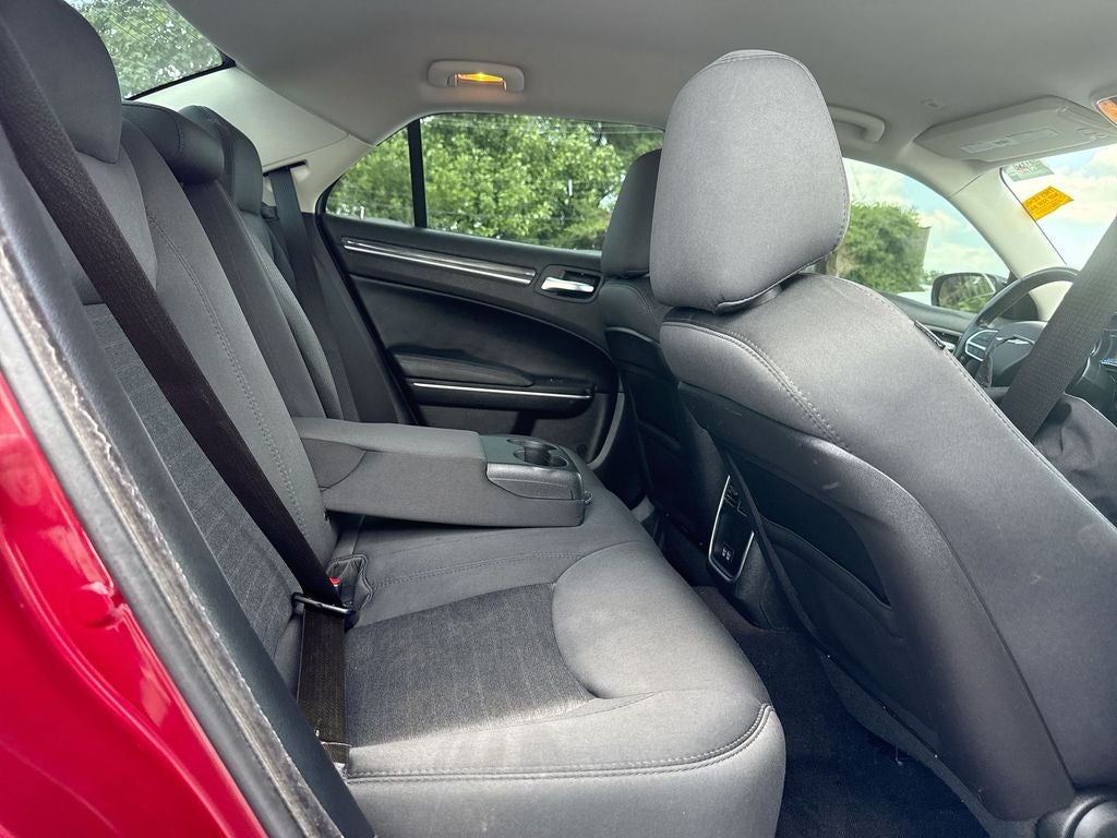 2019 Chrysler 300 Touring