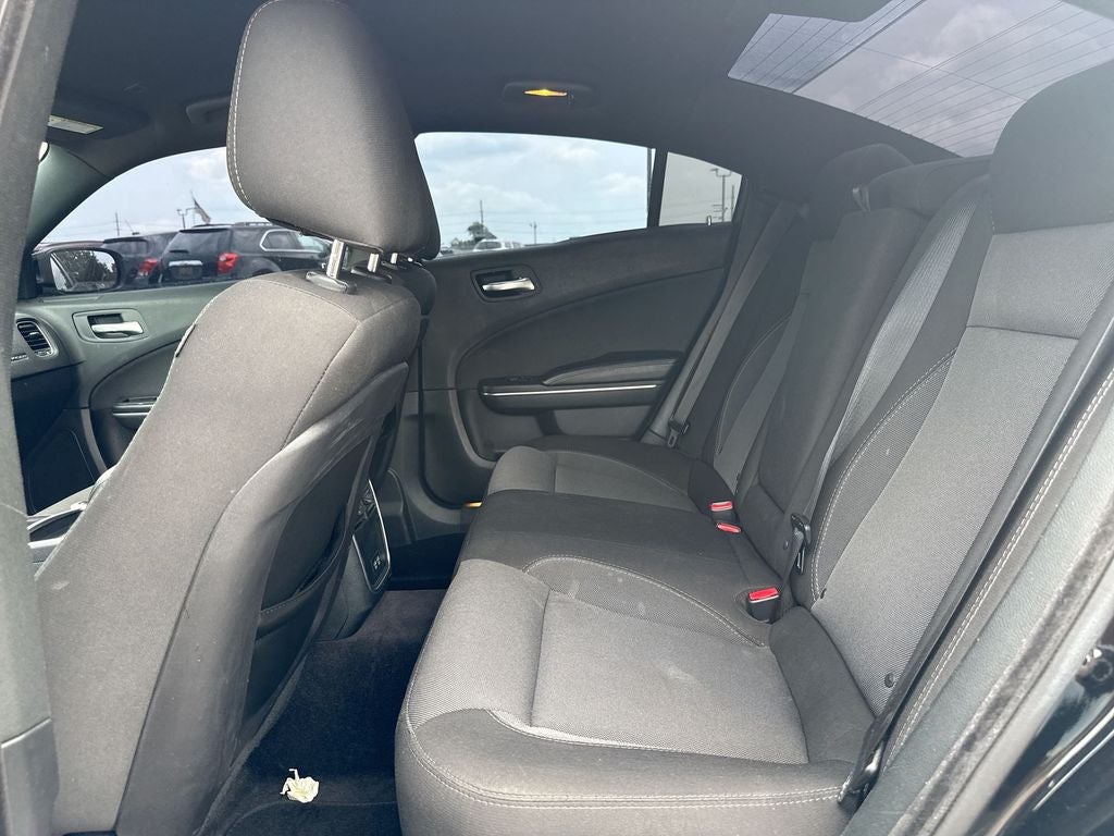 2018 Dodge Charger SXT RWD