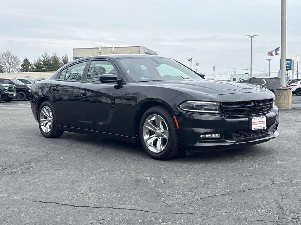 2016 Dodge Charger SXT