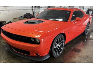 2016 Dodge Challenger 392 Hemi Scat Pack Shaker