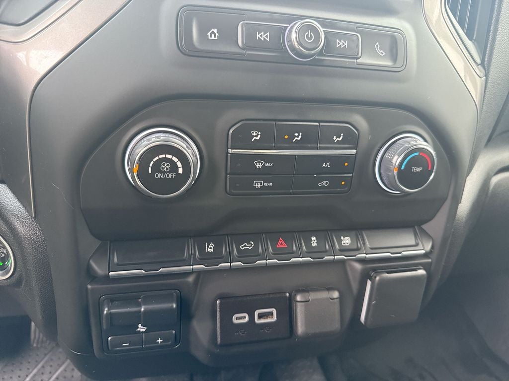 2025 Chevrolet Silverado 2500 HD Custom