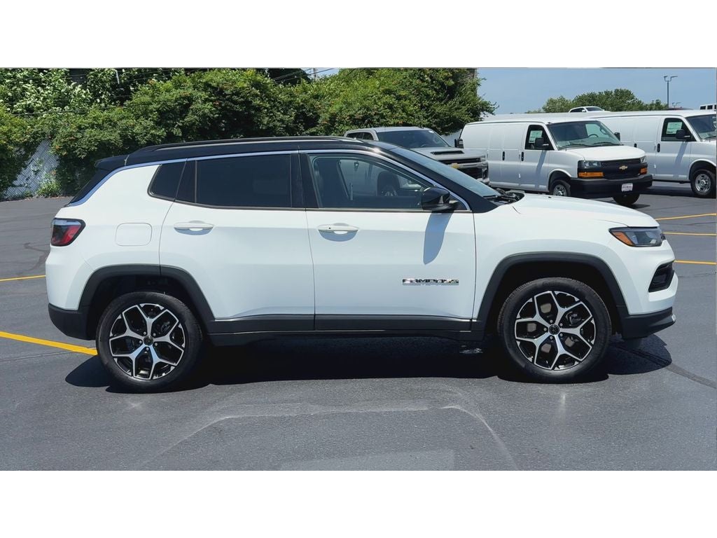 2025 Jeep Compass Limited - Photo 9
