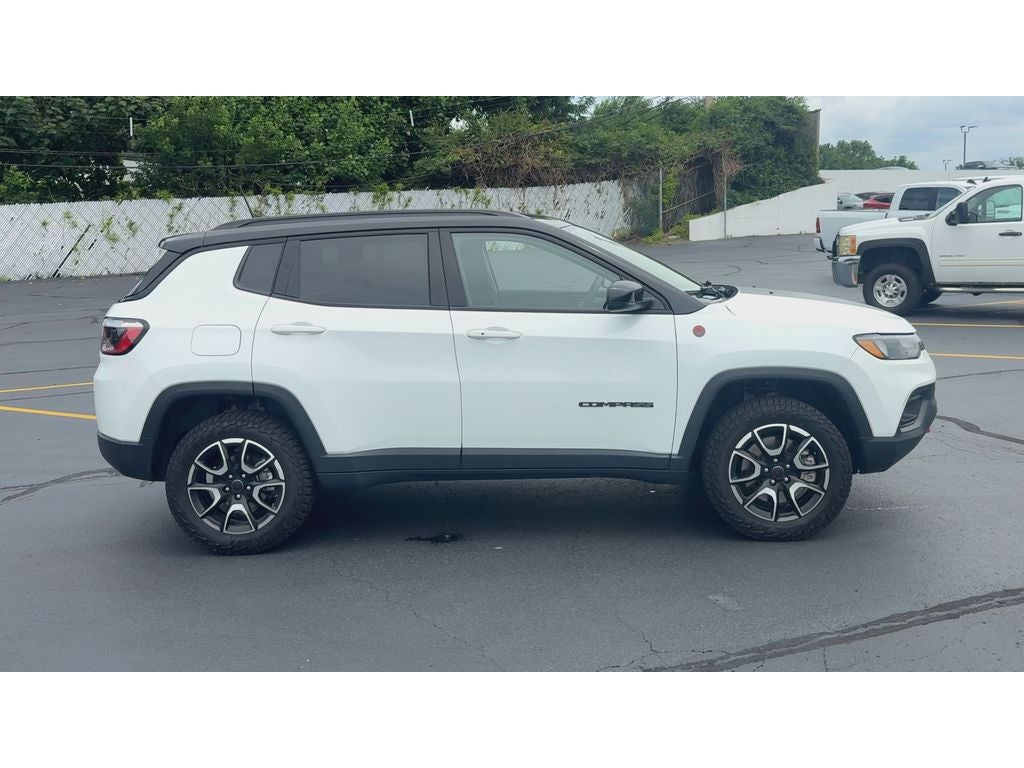 2025 Jeep Compass Trailhawk 4x4