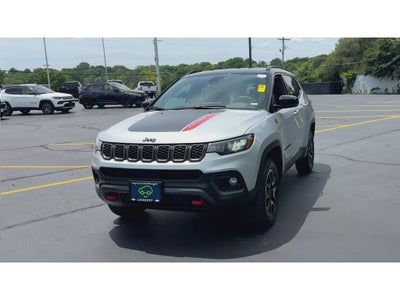 2025 Jeep Compass Trailhawk 4x4