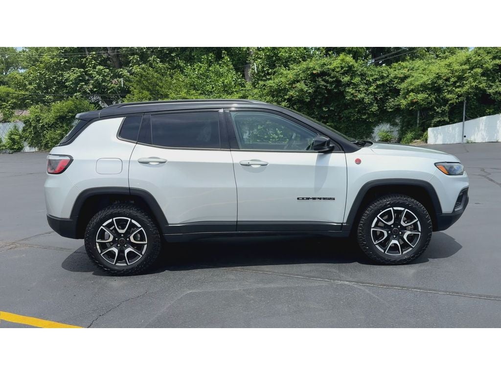 2025 Jeep Compass Trailhawk 4x4
