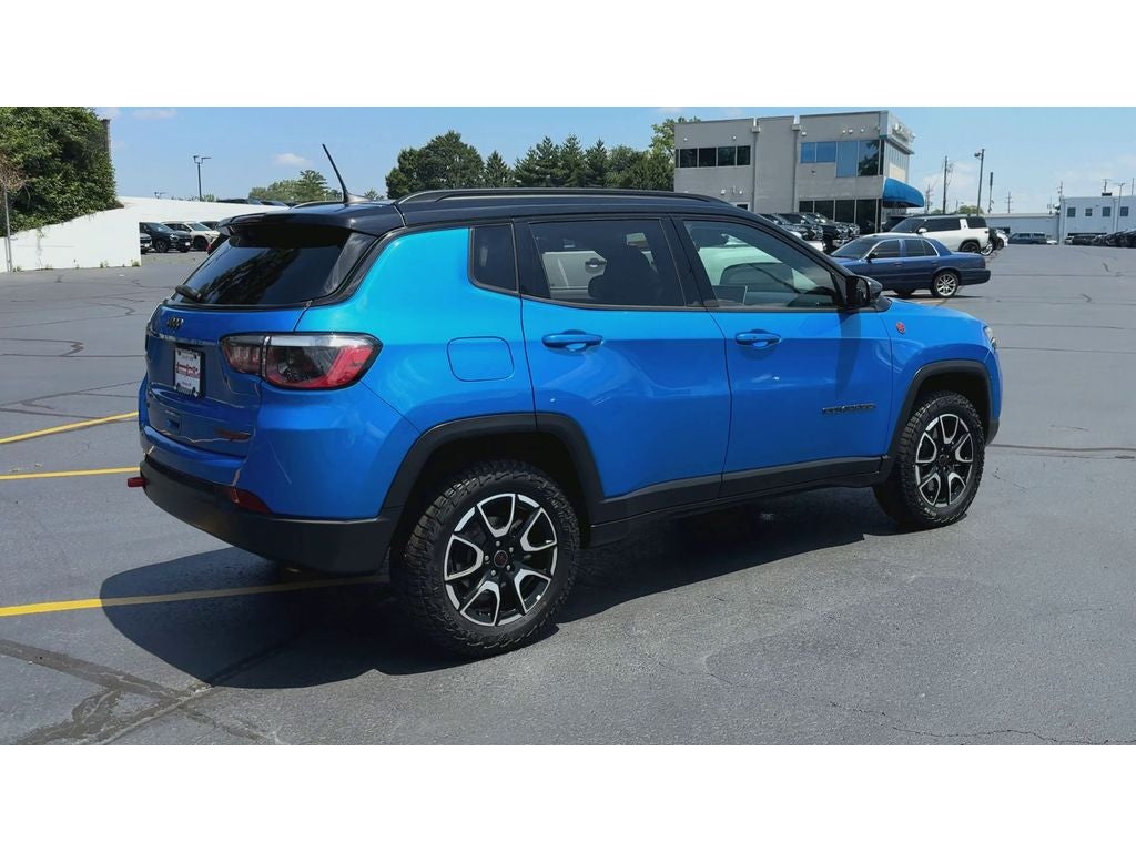 2025 Jeep Compass Trailhawk 4x4