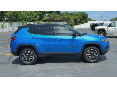 2025 Jeep Compass Trailhawk 4x4