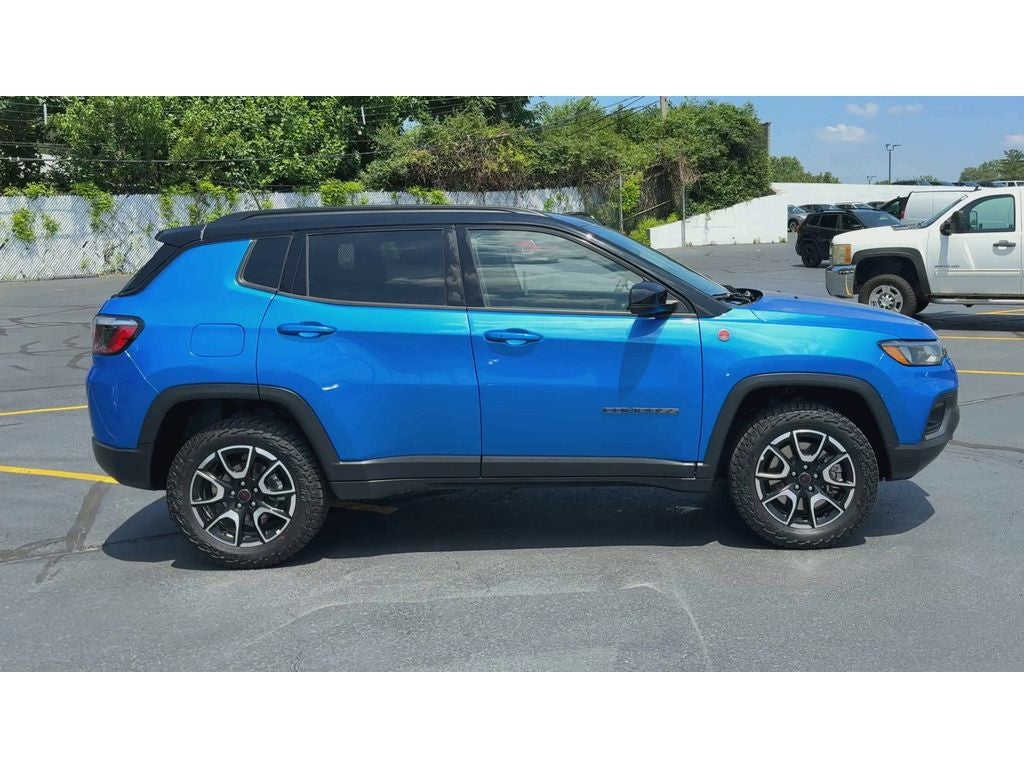 2025 Jeep Compass Trailhawk 4x4