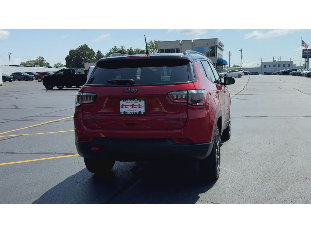 2025 Jeep Compass Trailhawk 4x4