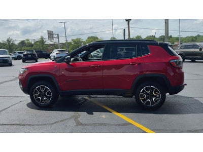 2025 Jeep Compass Trailhawk 4x4