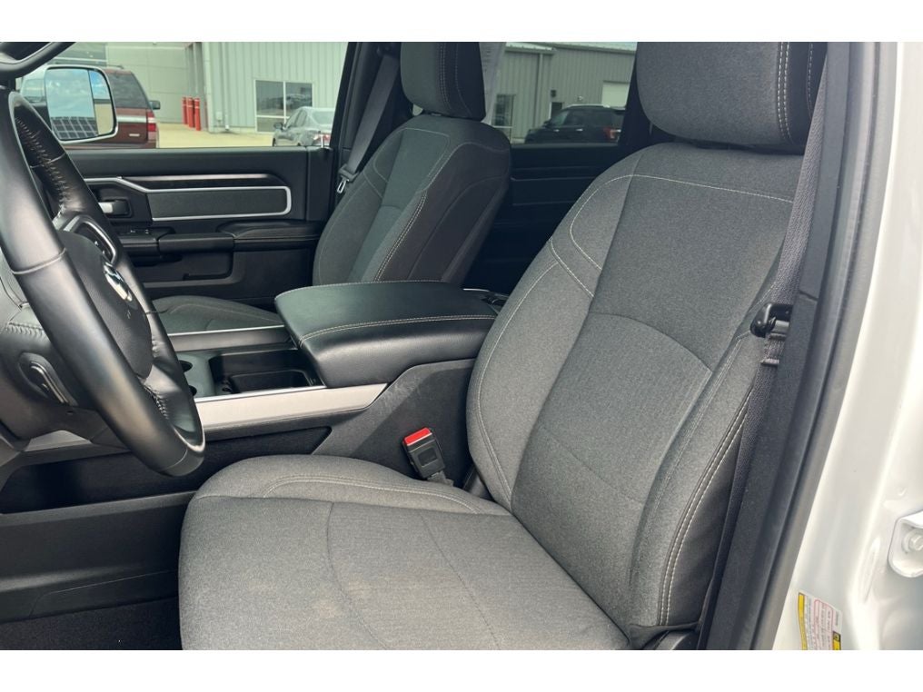 2022 RAM 2500 Big Horn Crew Cab 4x4 6'4" Box