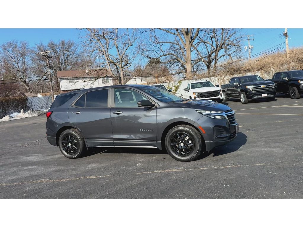 2022 Chevrolet Equinox LS