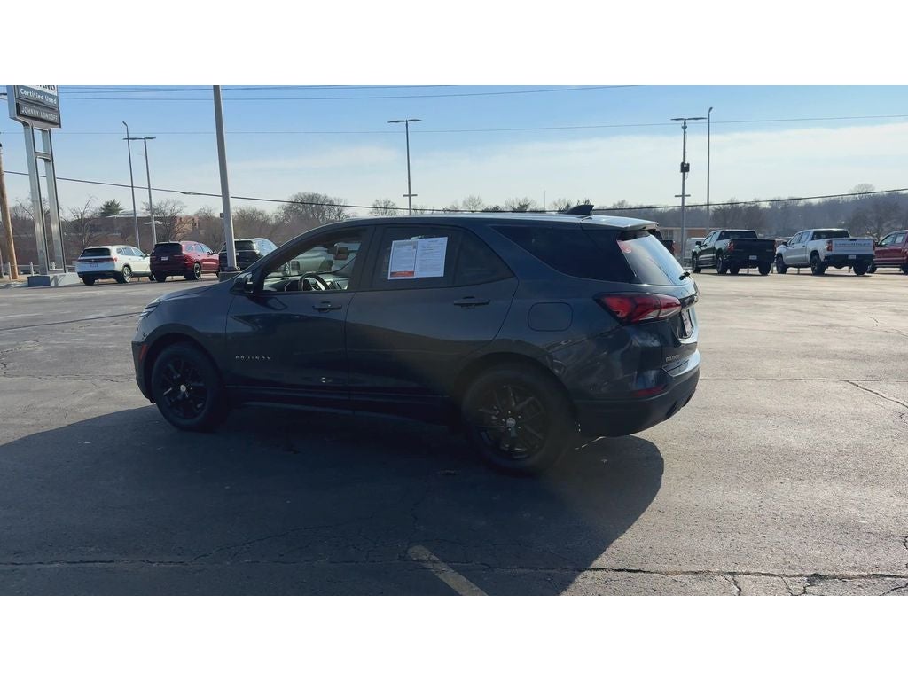 2022 Chevrolet Equinox LS