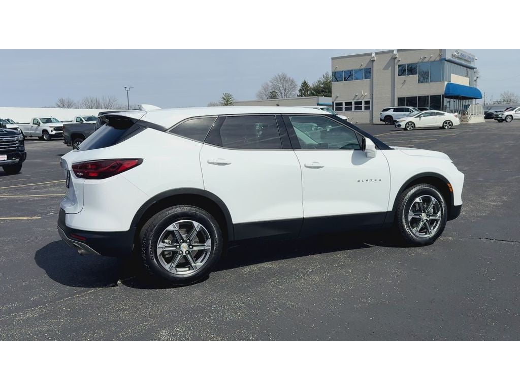 2025 Chevrolet Blazer 2LT