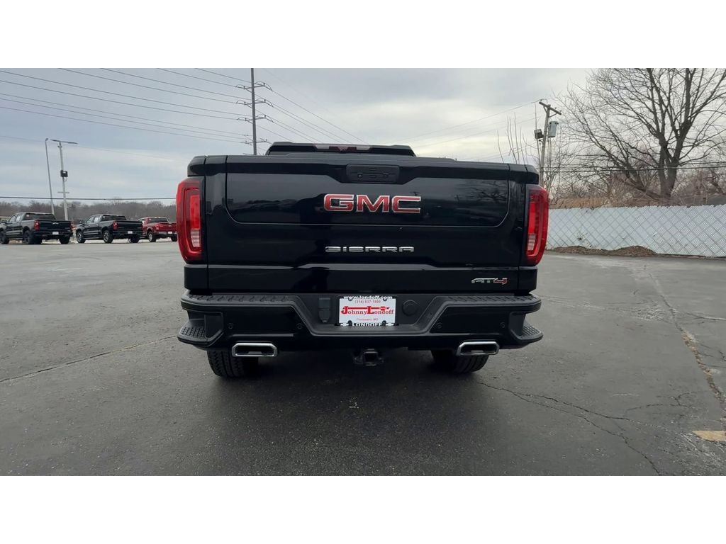 2021 GMC Sierra 1500 AT4