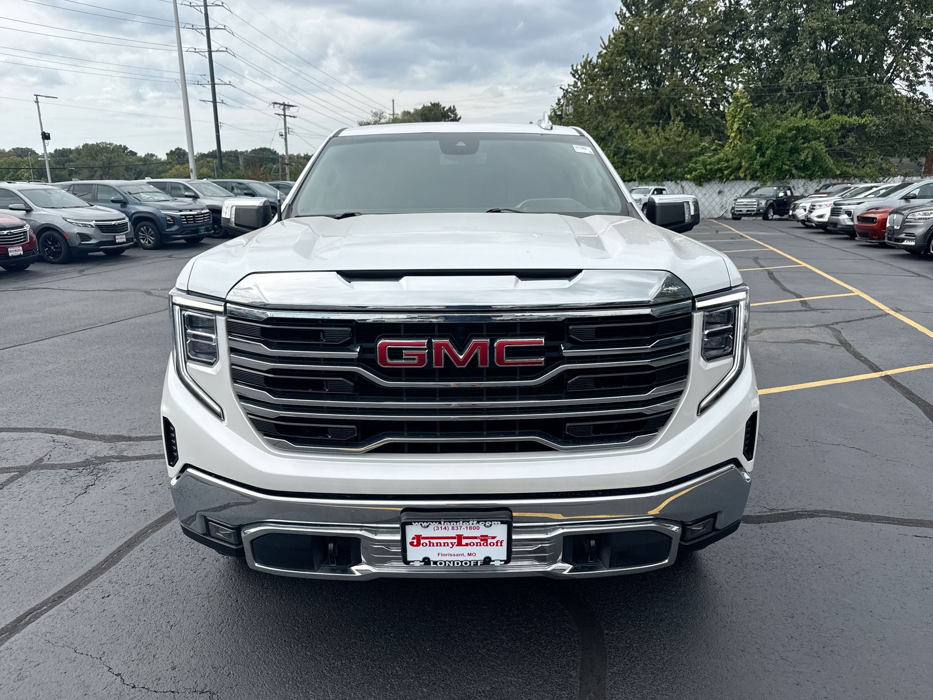 2023 GMC Sierra 1500 SLT