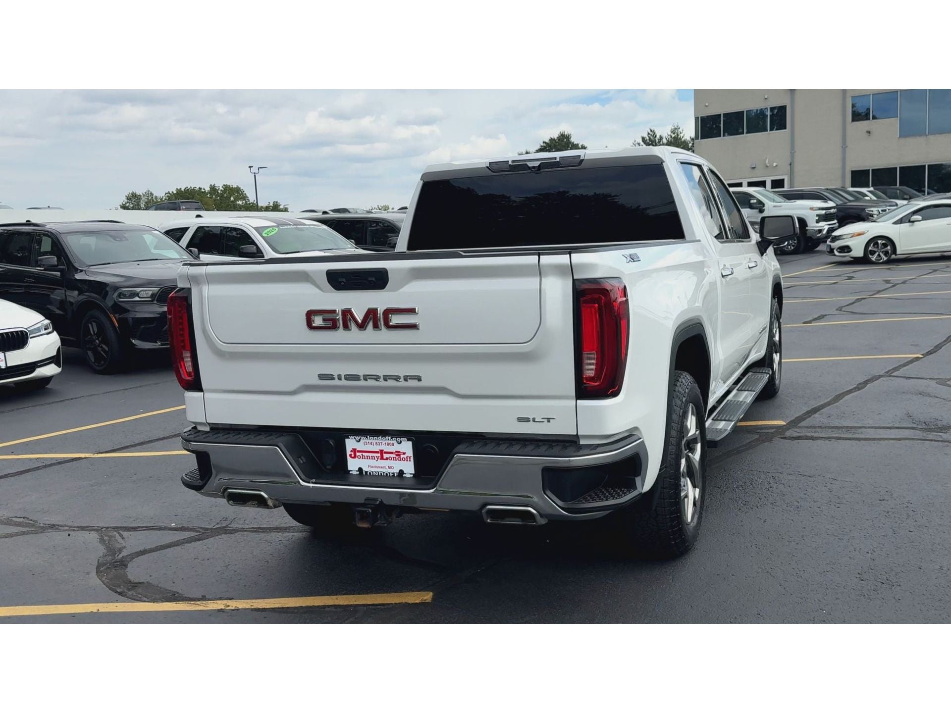 2023 GMC Sierra 1500 SLT