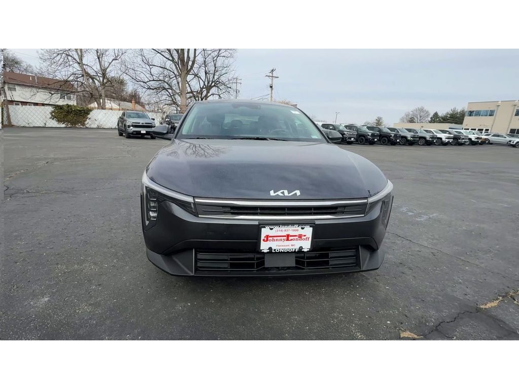 2025 Kia K4 LXS