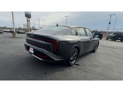 2025 Kia K4 LXS