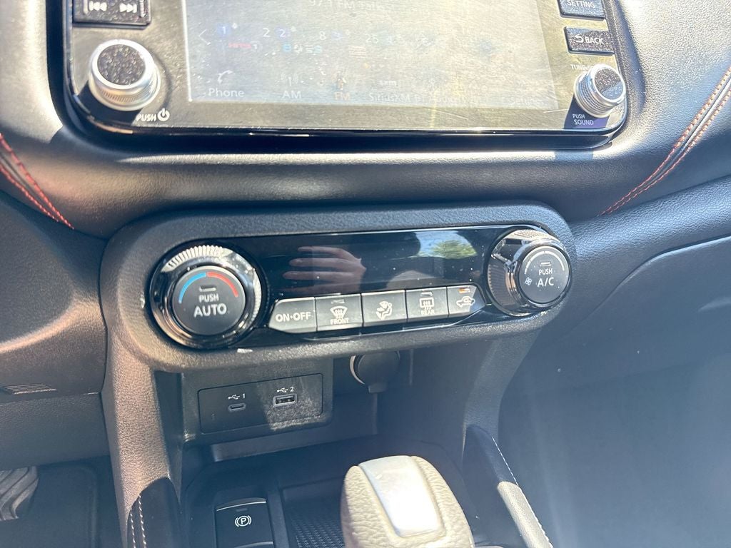 2023 Nissan Kicks SR Xtronic CVT