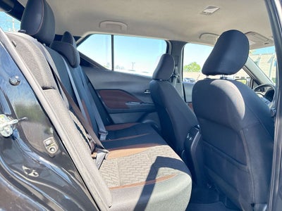2023 Nissan Kicks SR Xtronic CVT