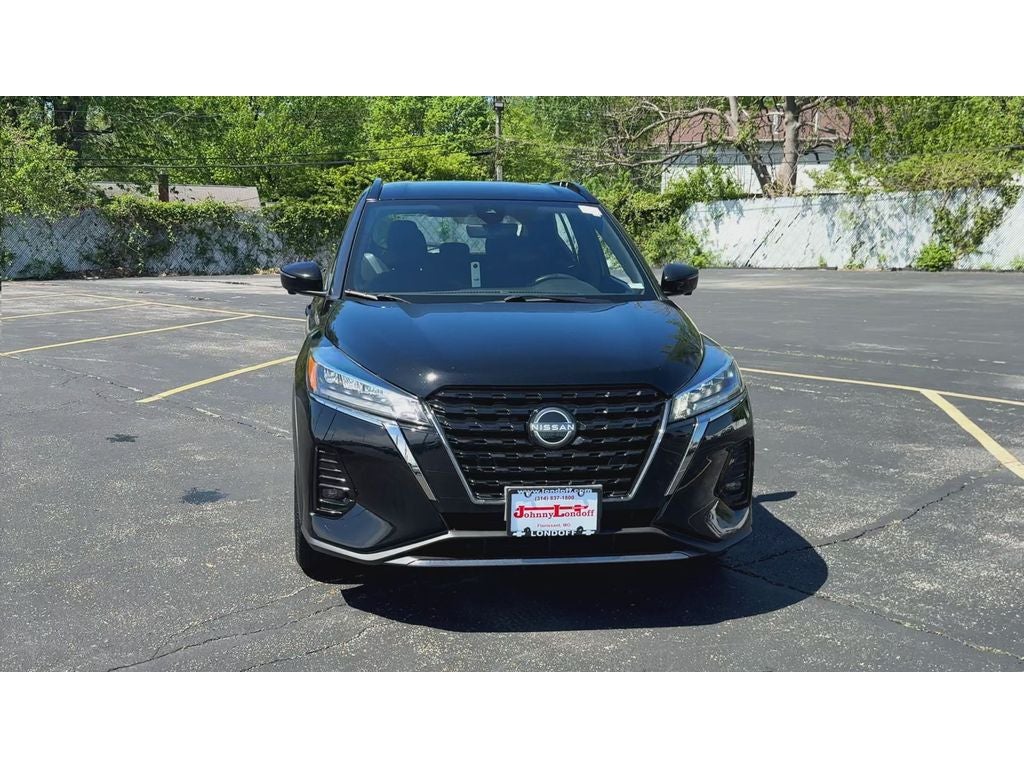 2023 Nissan Kicks SR Xtronic CVT