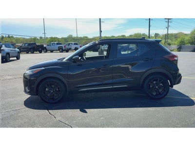 2023 Nissan Kicks SR Xtronic CVT