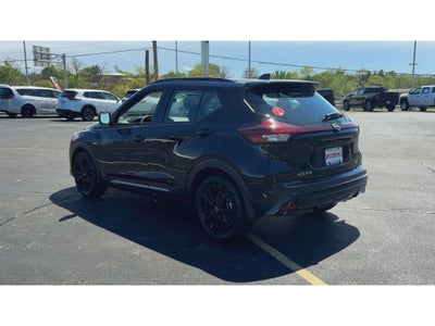 2023 Nissan Kicks SR Xtronic CVT