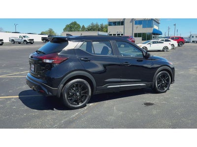 2023 Nissan Kicks SR Xtronic CVT