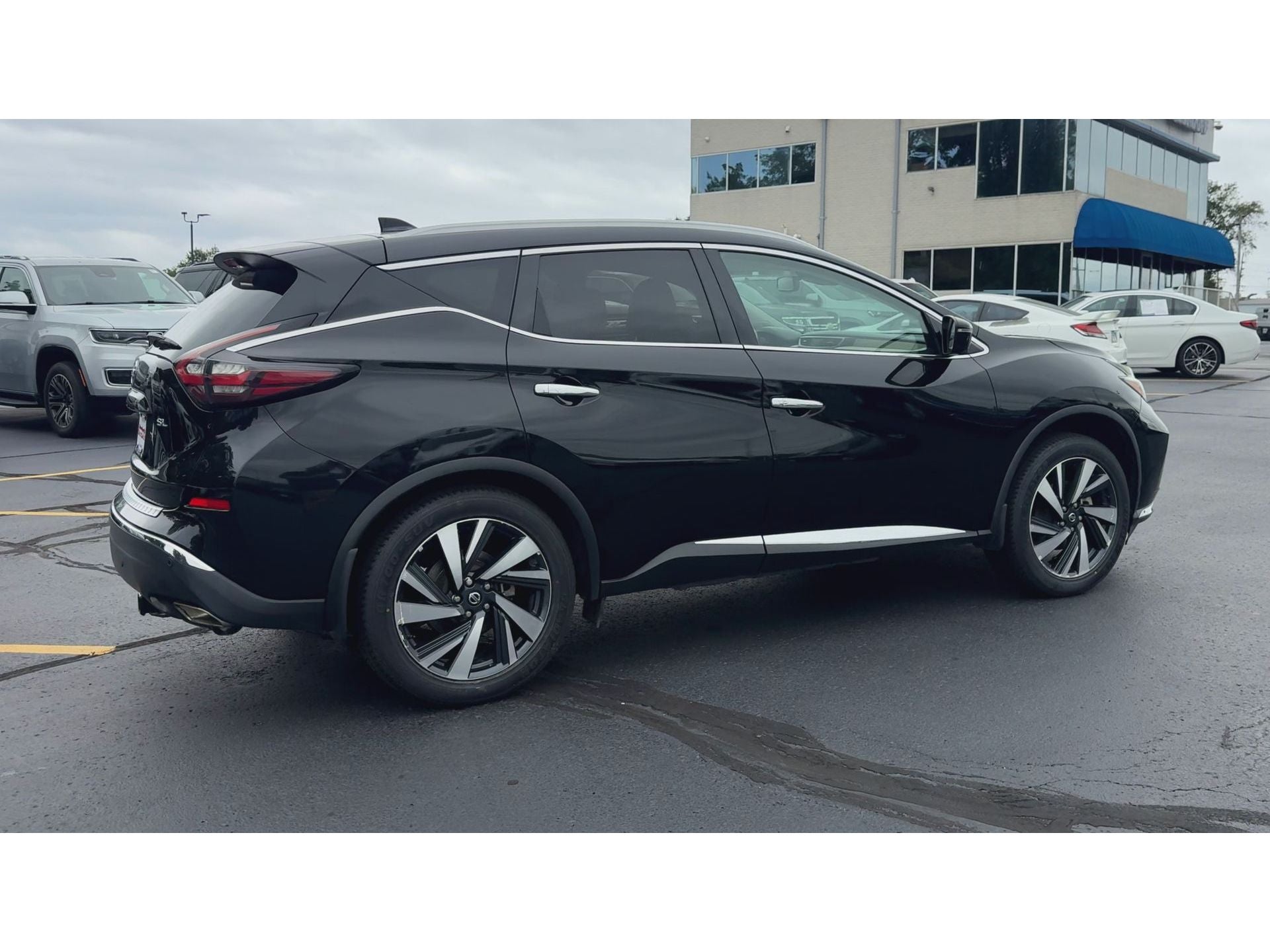 2022 Nissan Murano SL FWD