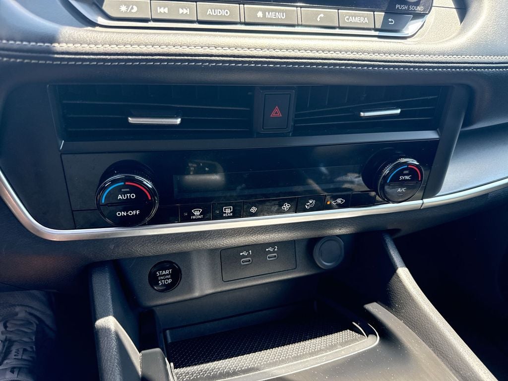 2025 Nissan Rogue SV